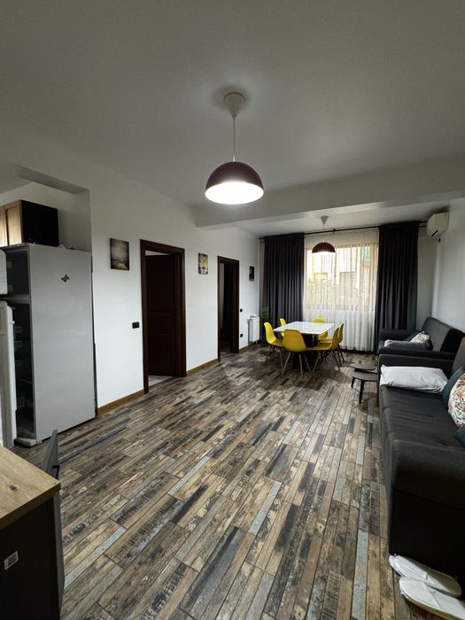 Inchiriez apartament cu 2 camere  Mamaia Nord