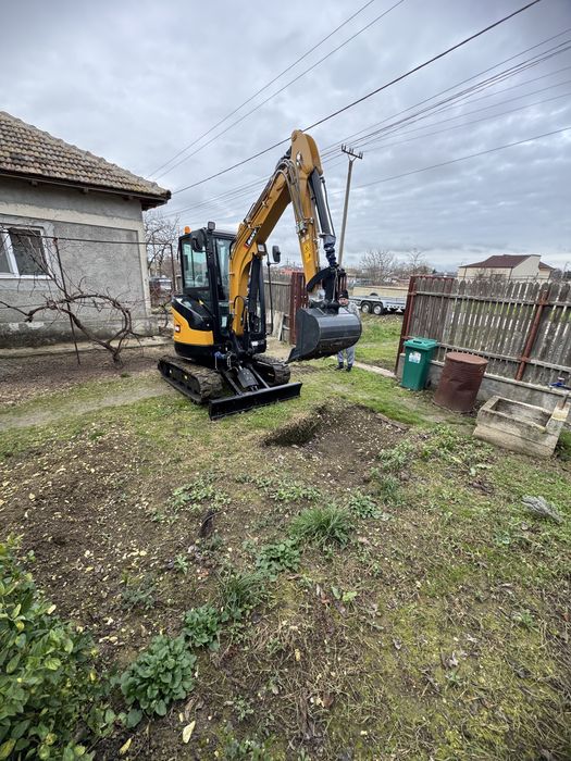 Miniexcavator Nou de inchiriat ,servicii profesionale