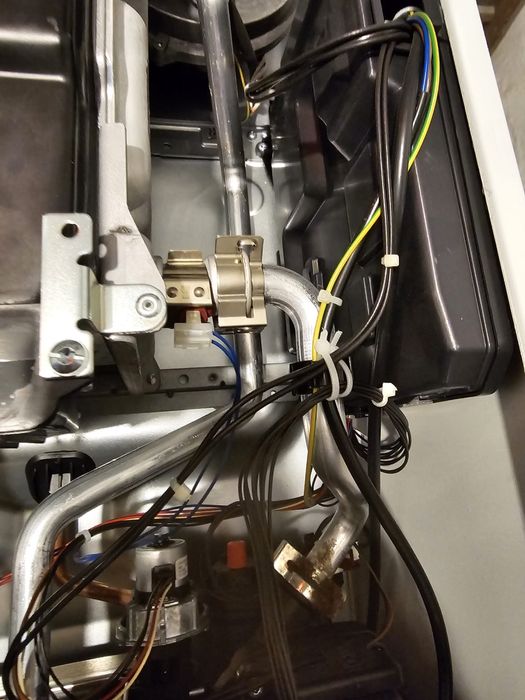 Centrală Ariston HS Premium 24