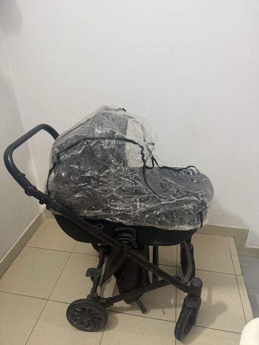 Продам коляску anex