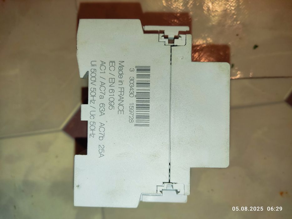модульный контактор Schneider Electric CT 63А.