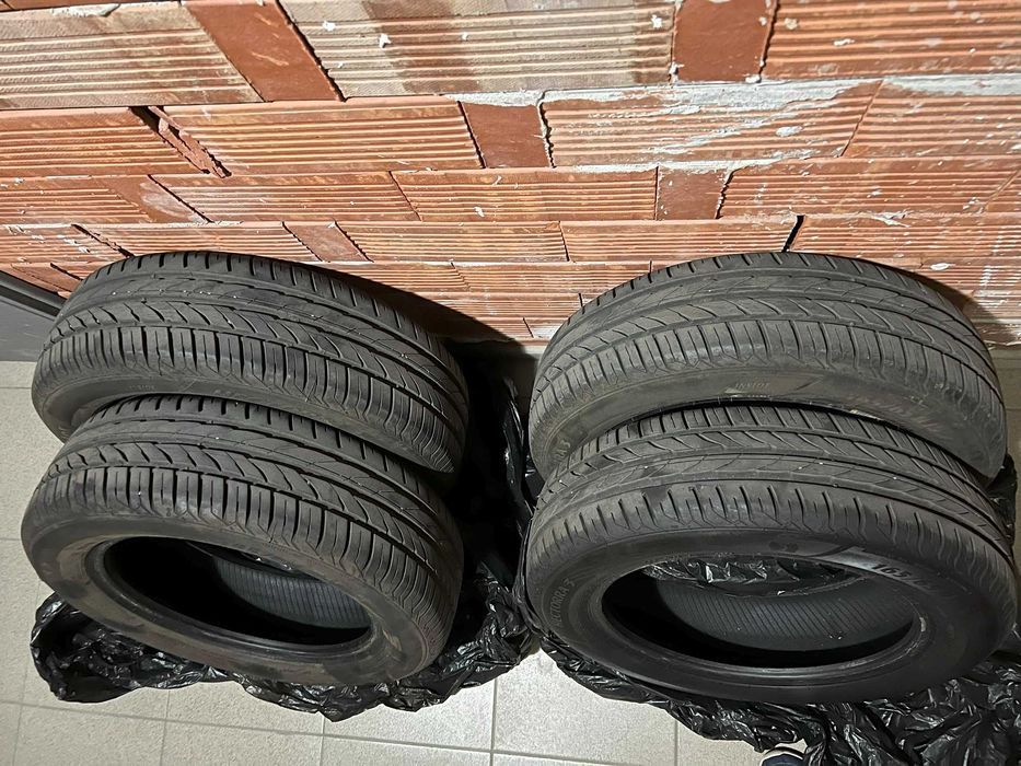 Летни гуми Matador 165 / 65 / 15 (2 броя) + 185 / 60 / 15 (2 броя)