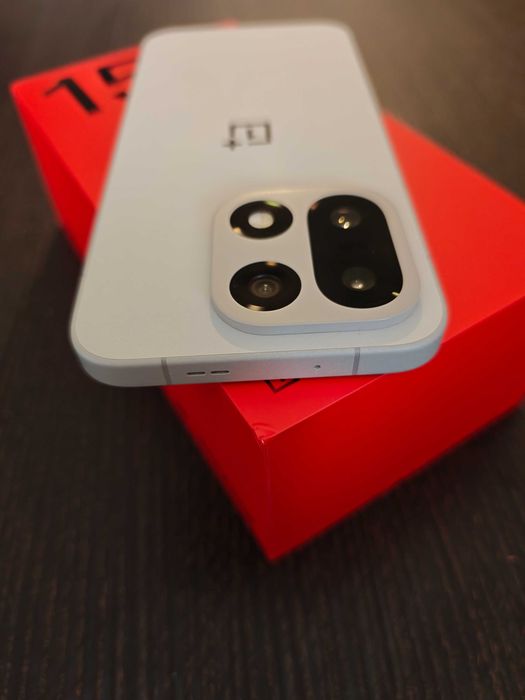 OnePlus 15 Sand 12/256