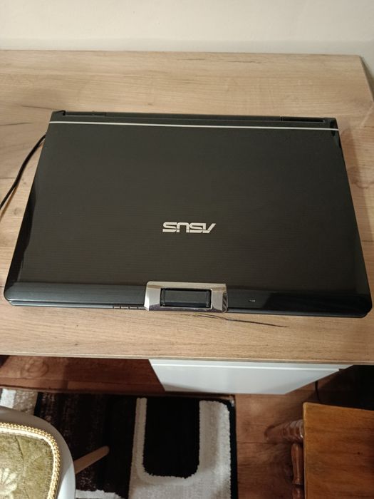 Продам ноутбук asus
