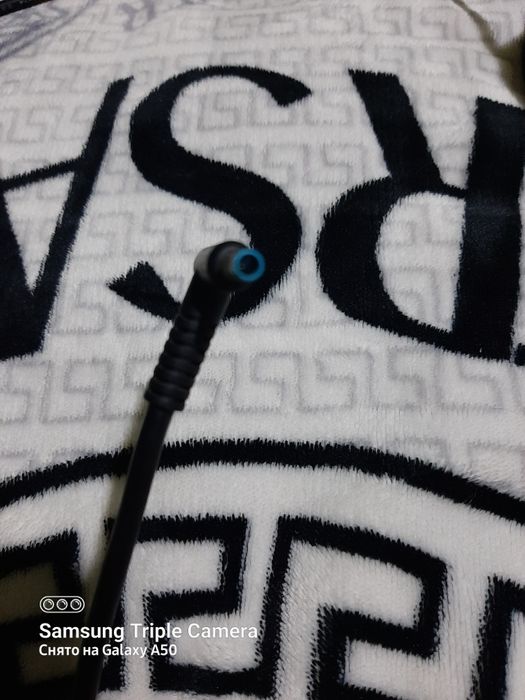 Оригинальное зарядное устройство на нр