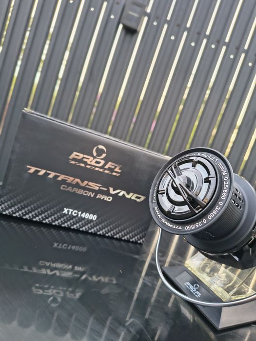 SET 2 Mulinete PRO FL Titans-VNQ CARBON XTC 14000 NEw 2026

Produs NOU cu livrare prin FAN Courier cu verificare colet. 

PRET 580 RON / SETUL ( 2 BUC