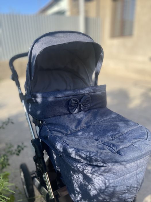 Продается коляска в хорошем состоянии