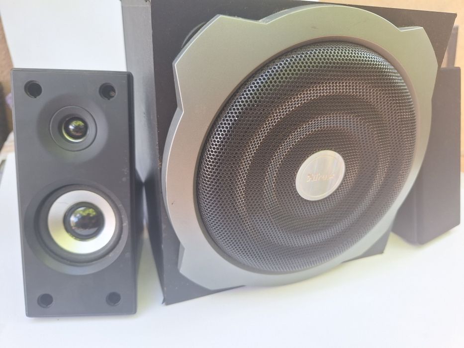 Subwoofer   Bass profund 60 watt,