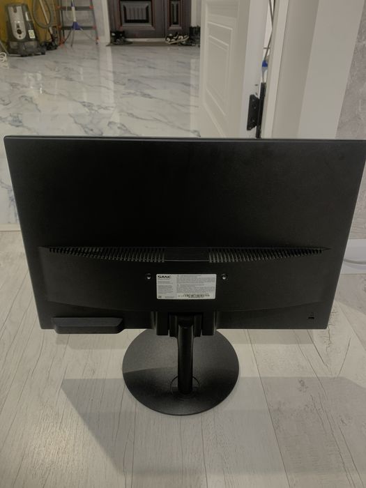 Монитор Sanc 75 герц vga