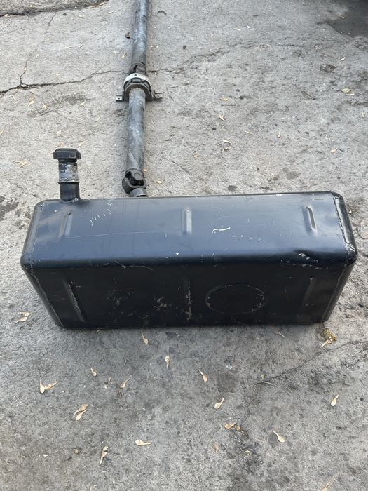 Продам топливный бак 80л Газель