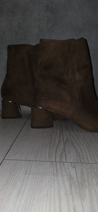 Reservd botine 40