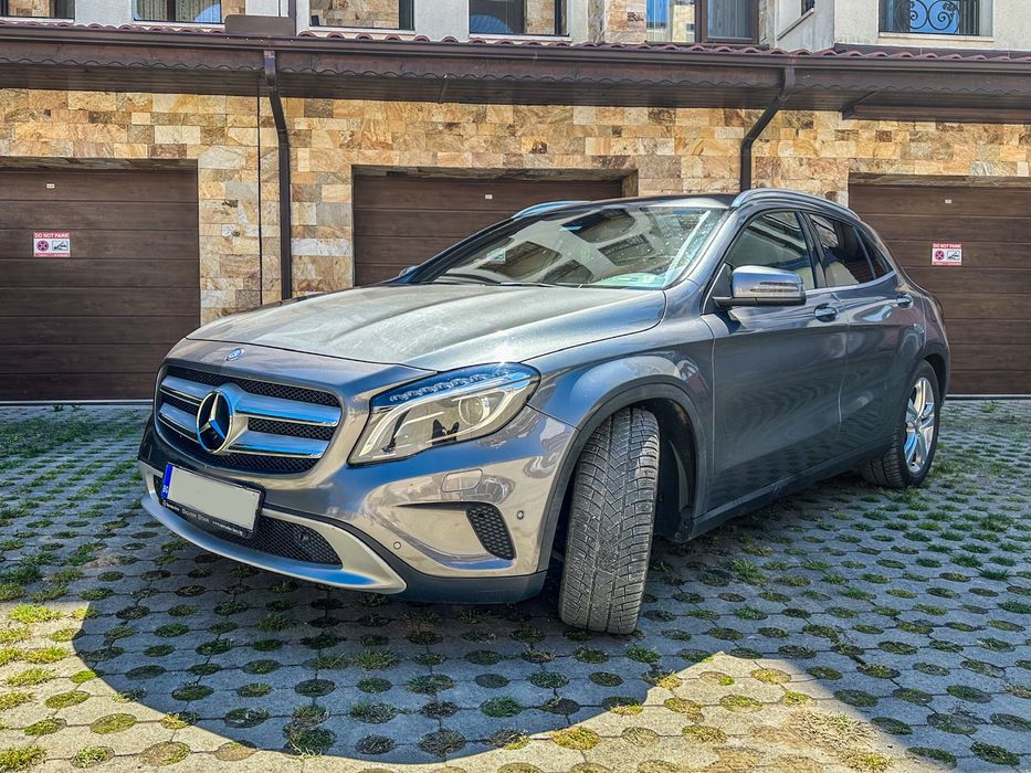 Mercedes GLA200 Full