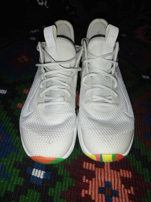ghete nike Sneakers Lebron Witness IV size 42,5