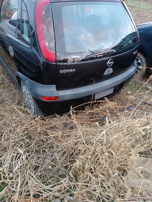 Opel Corsa C 1.7 дизел на Части