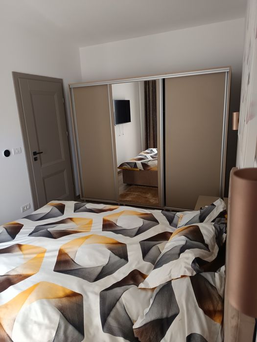 Închiriez apartament in regim hotelier