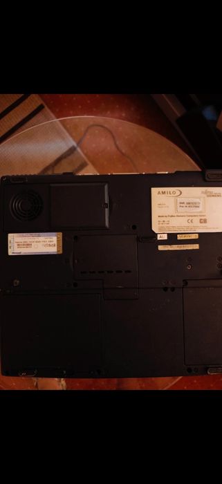 Laptop Retro Fujitsu Siemens Amilo A (CY26) Colecție