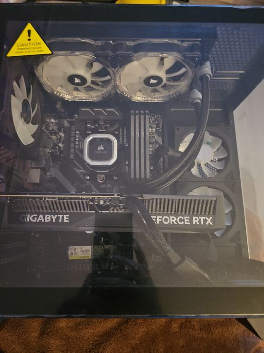 Gigabyte RTX 5070ti 16GB OC