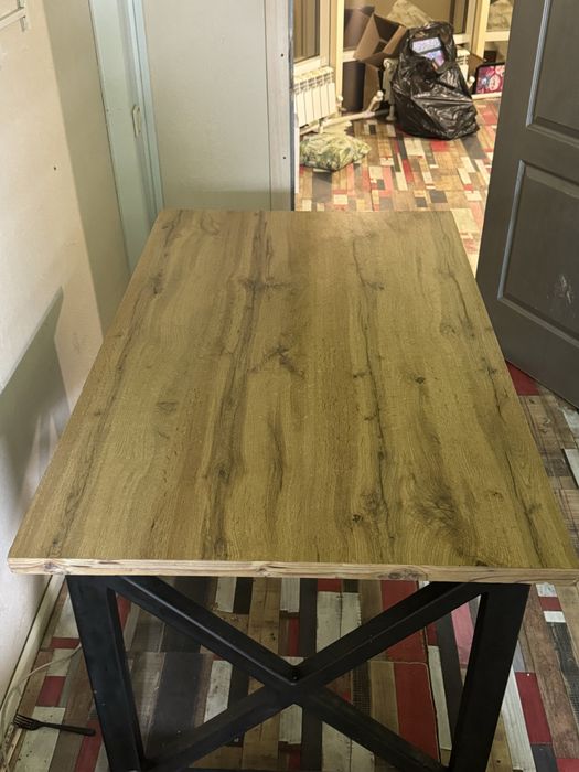 Стол прямоугольный в стиле лофт