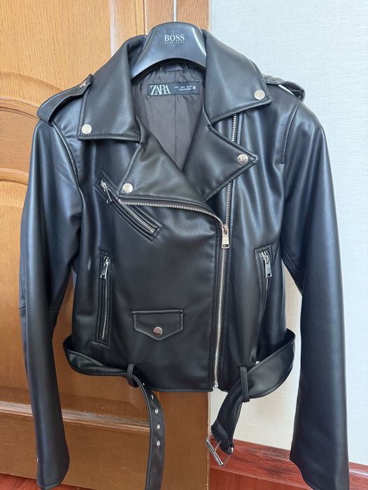 Продам в идеальном состояний ZARA