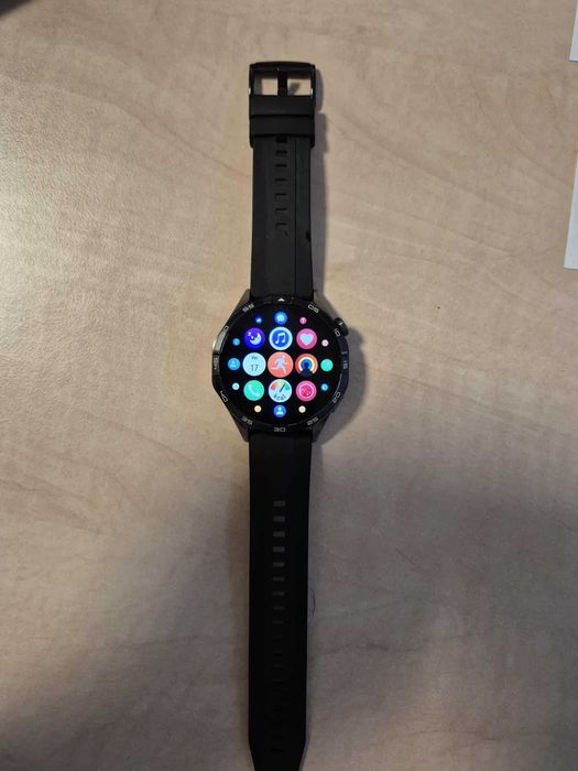 Ceas Huawei GT 4