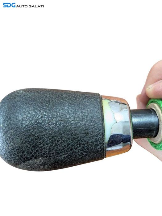 Nuca de la Maneta Schimbator Viteze Ford C-Max 2004 - 2010 (Zgariat Ornament Crom Ciupit)[L7699]