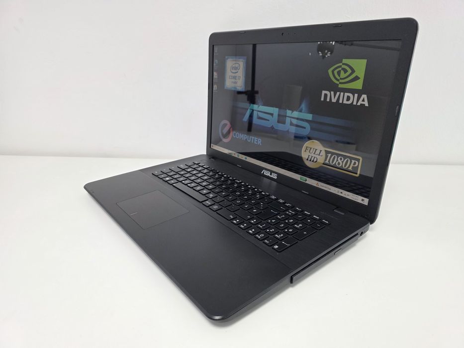 Asus i7 display MARE 17 ssd nVIDIA. GARANTIE