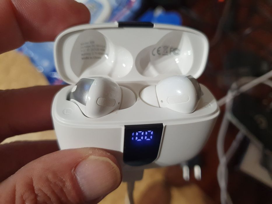 LIFEBEE Wireless Earbuds