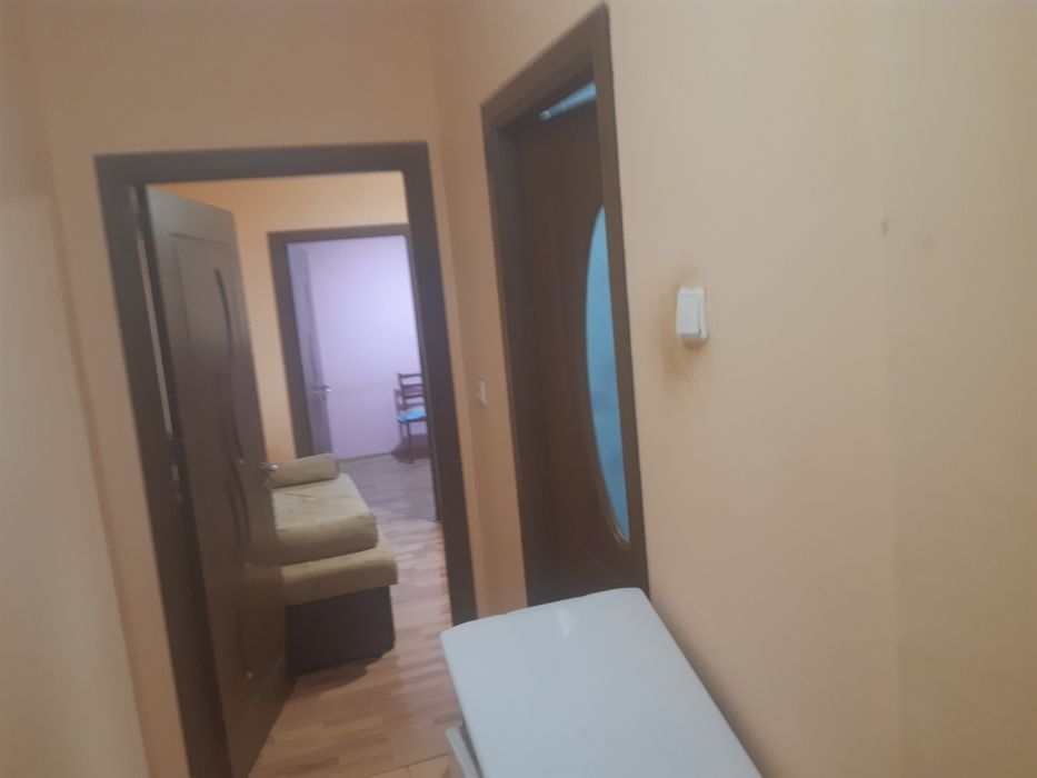 Închiriez apartament Valea Roșie Craiova