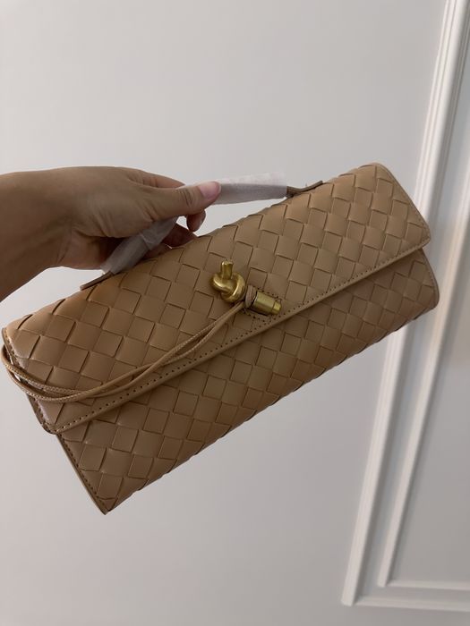 Сумка боттега стильная