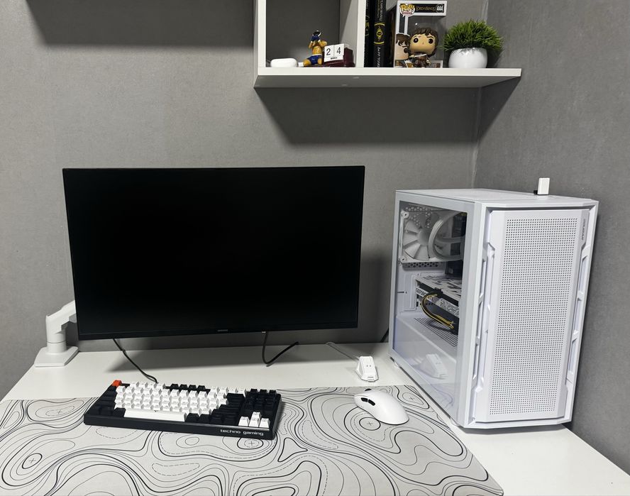 Продаю игровой компьютер на гарантии в идеальном состоянии