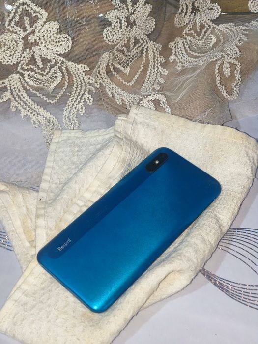 продам редми 9а в среднем состоянии