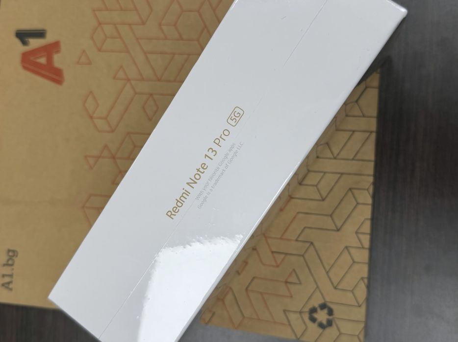 ЗАПЕЧАТАН 256GB Xiaomi Redmi Note 13 Pro 5G A1 Гаранция 2026 Black / Черен