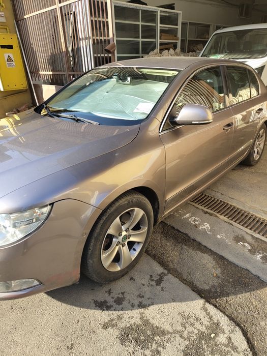 Vând Skoda superb 2