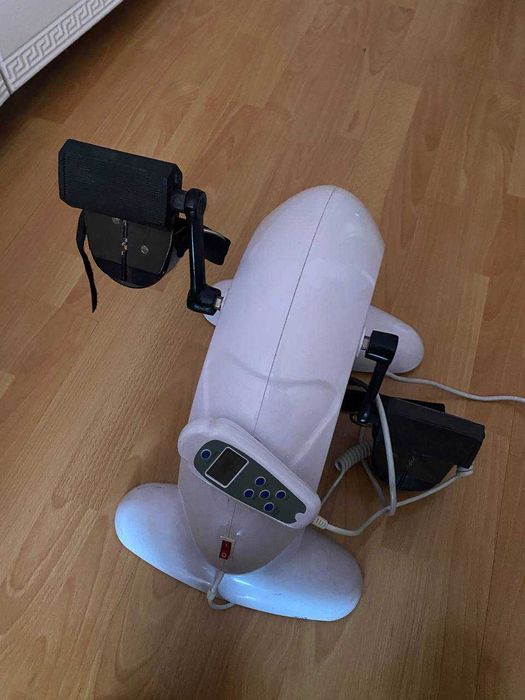 Тренажёр велосипедный