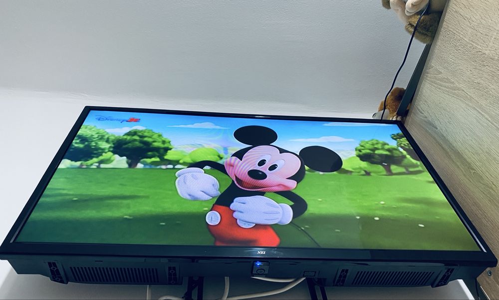TV Nei, 85 cm diagonala