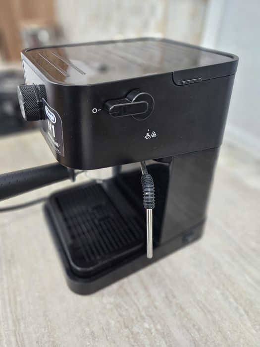 Espressor manual DE’LONGHI