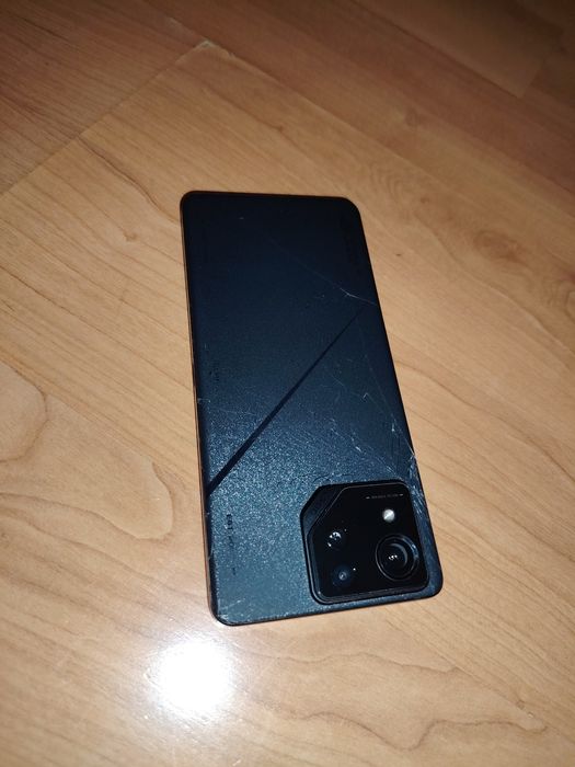 asus rog phone 8pro