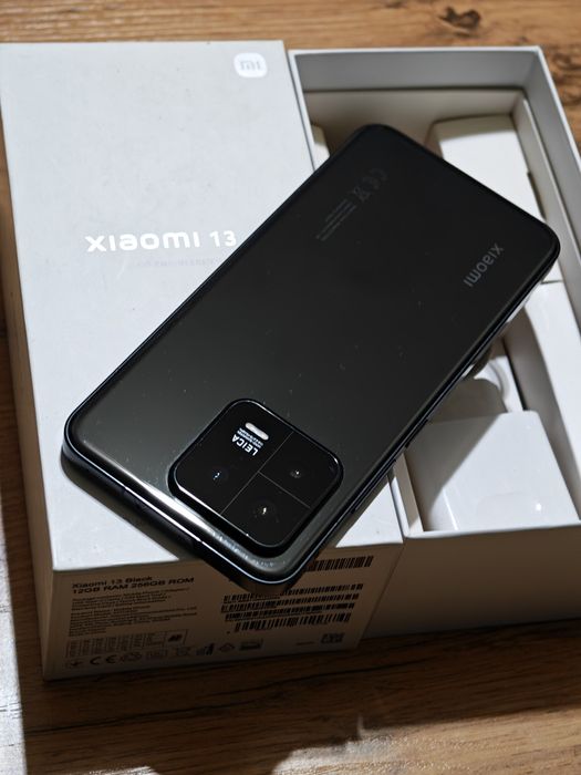 Xiaomi 13 256 gb Ram 12 5G