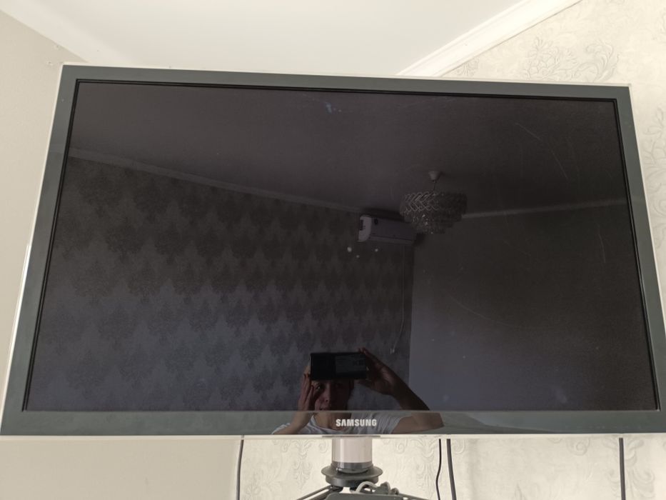 Продам телевизор