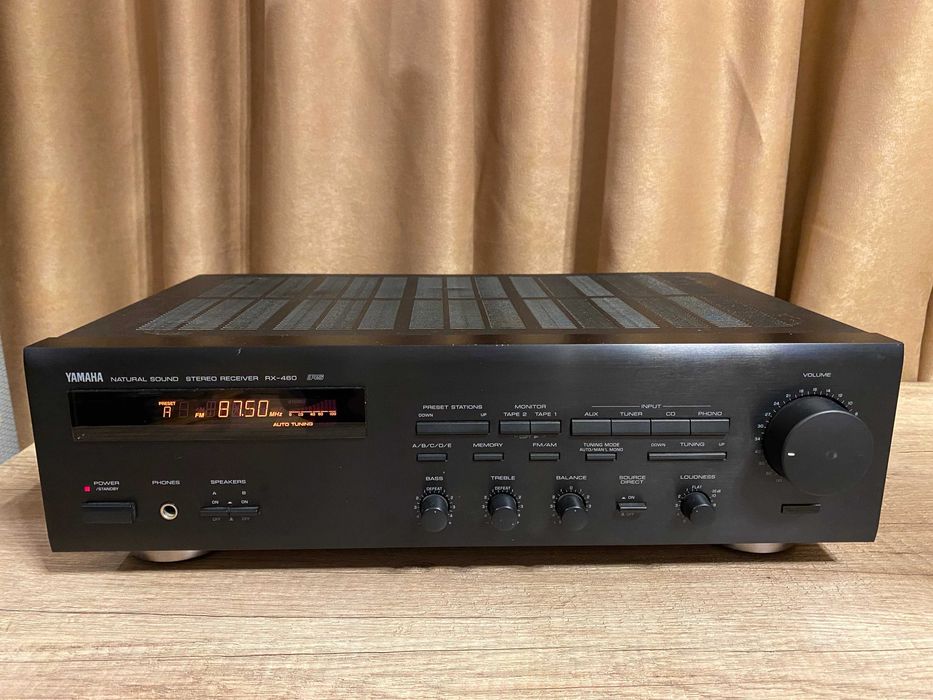 Yamaha RX-460, amplituner