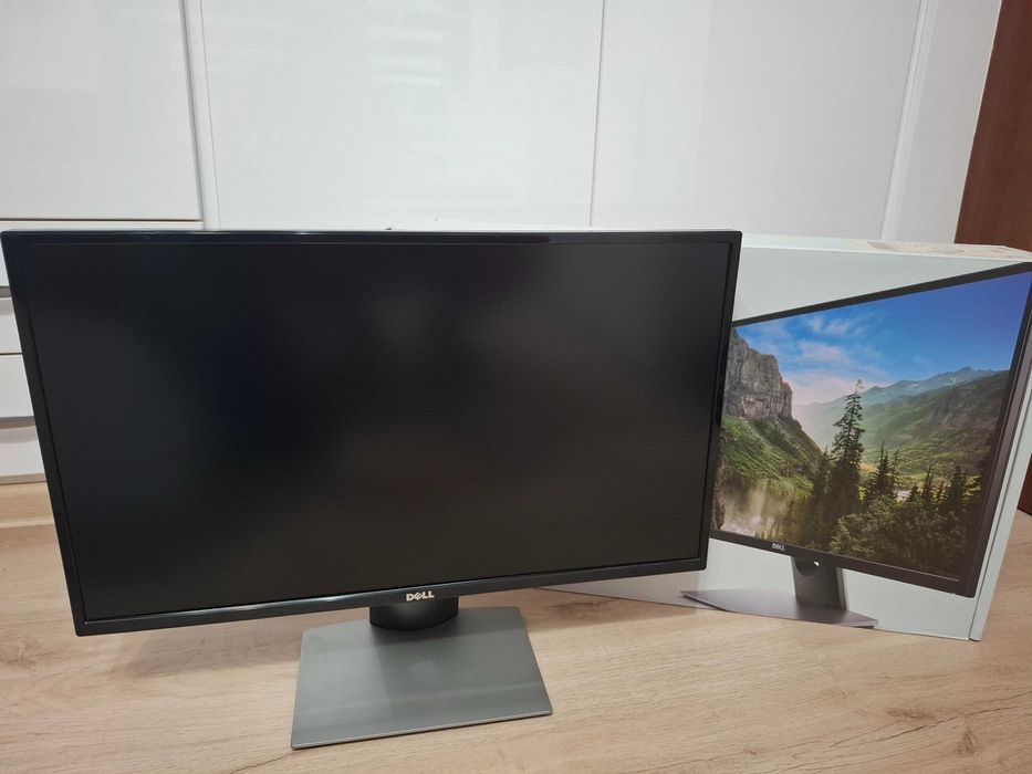 Като нов - Dell SE2717h - 27 инчов - 75Hz - IPS - AMD FreeSync - HDMI