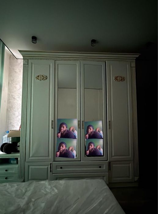 Продам шкаф 4 дверный