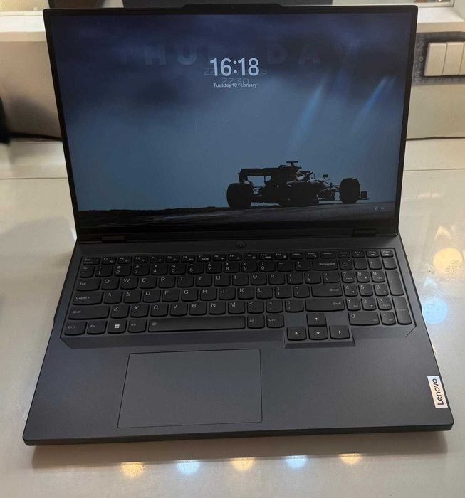 Lenovo Legion Pro 5 RTX 4070 140W Ryzen 7 7745HX 32GB RAM 1TB