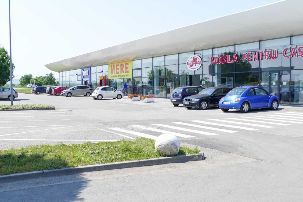 sp. comercial 75 - 1000 m2 de inchiriat in Nova Shopping Park Turda