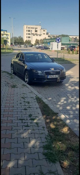 Vând urgent audi a4