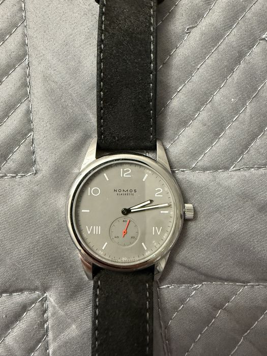 Nomos Glashütte club