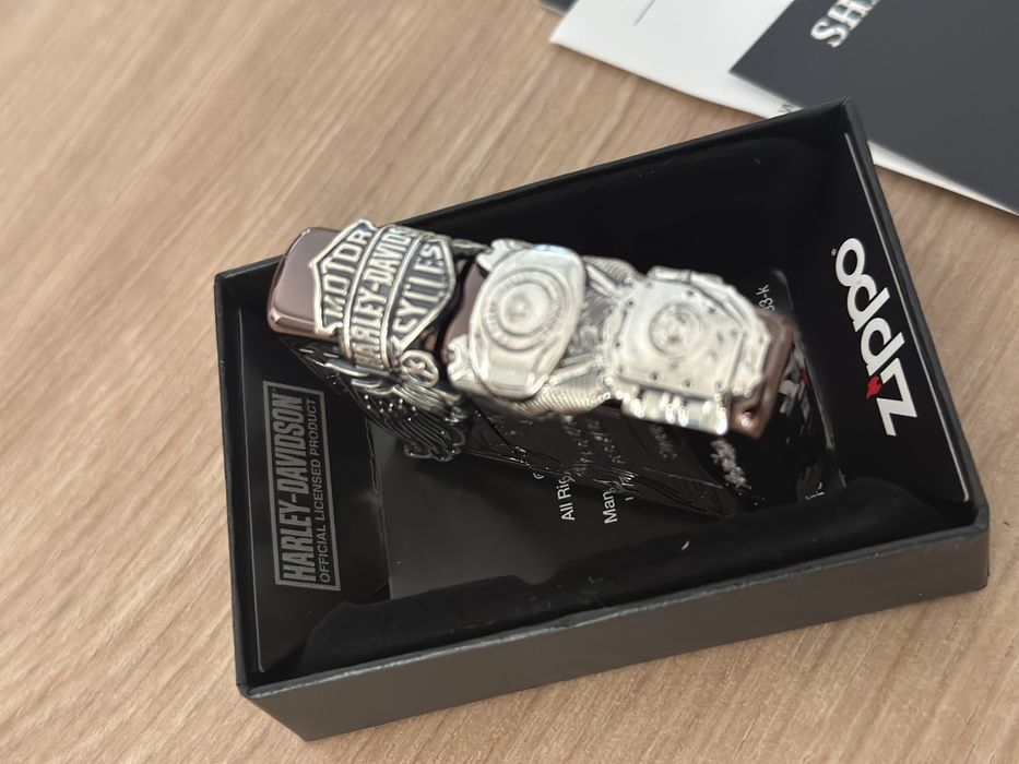 Bricheta Zippo Harley-Davidson noua