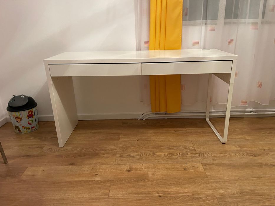 Vand Pat Ikea pt 2persoane extrem de ergonomic- BONUS Ofer Birourile din imagine