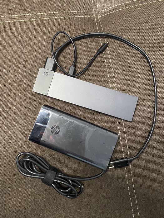 Docking si incarcator HP si Dell - 45w, 65w, 130w, 200w, 230w