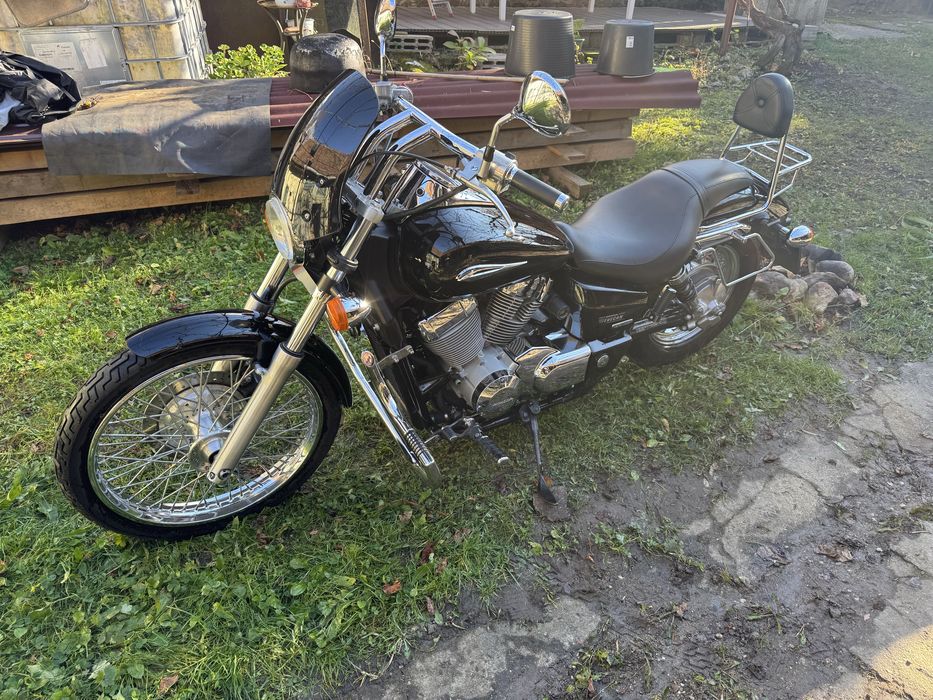 Honda Shadow Spirit 750 RC53 VT750 C2